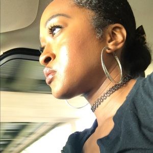 Meet your Posher, Sharose